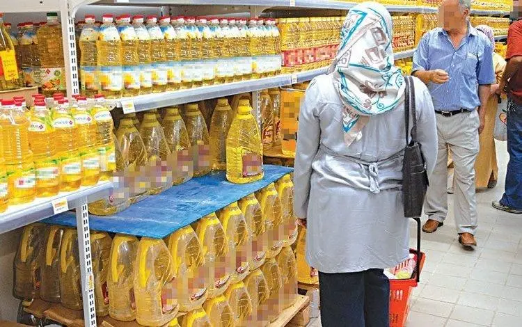 أسعار زيوت المائدة تواصل ارتفاعها الصاروخي والحكومة تواجه الغلاء بالتزام الصمت